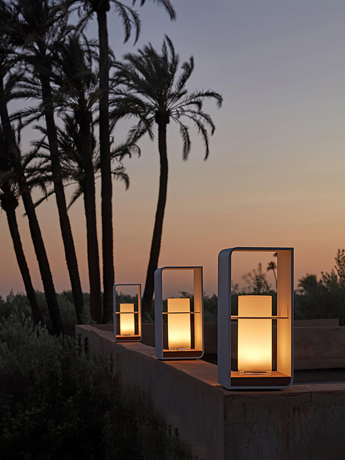 Garden Solar Light - Durable LED Lamp for Outdoor Patio & Pathway