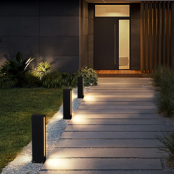 Aluminum Outdoor Post Lamp - Panel-Style Cast Lamp for Patio