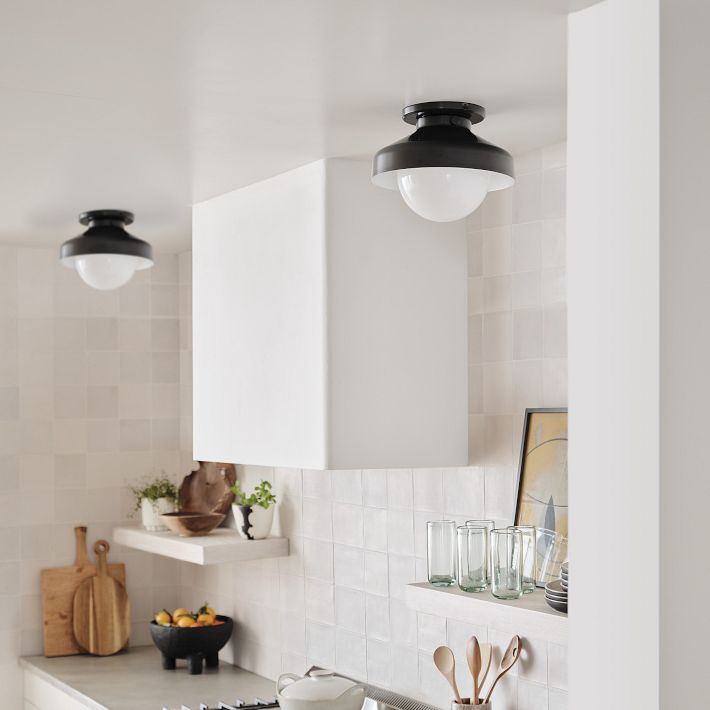 Hanton Metal Flush Mount Light - Modern Ceiling Lamp for Living Room