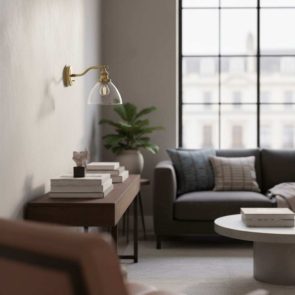 Verstellbare Hansen-Wandleuchte aus Messing – Klarglas-Design