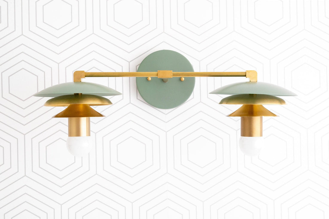 Artivo Waschtischleuchte aus geschichtetem Messing – moderner, eleganter Akzent für das Badezimmer