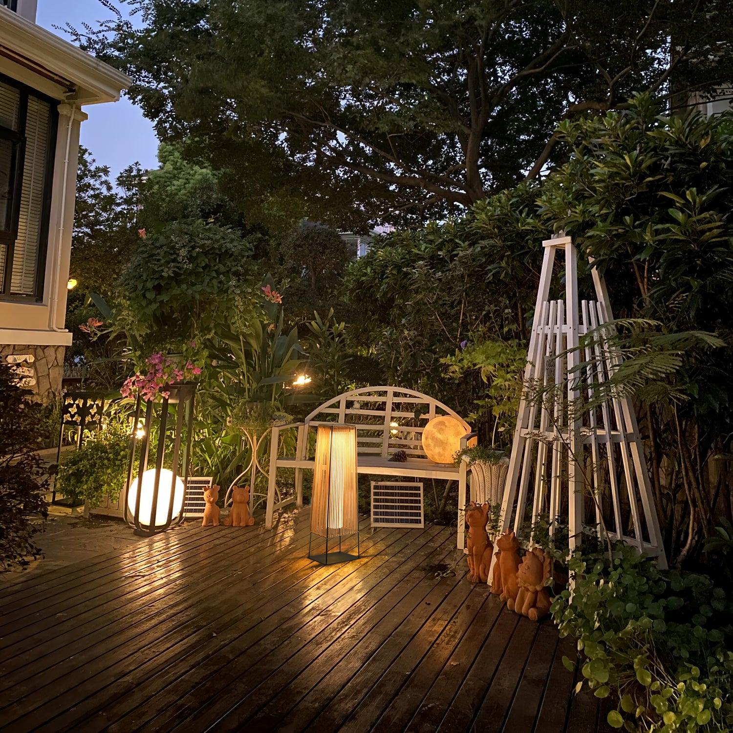 Plastic Rattan Outdoor Post Light - Solar Post Lamp Ideal