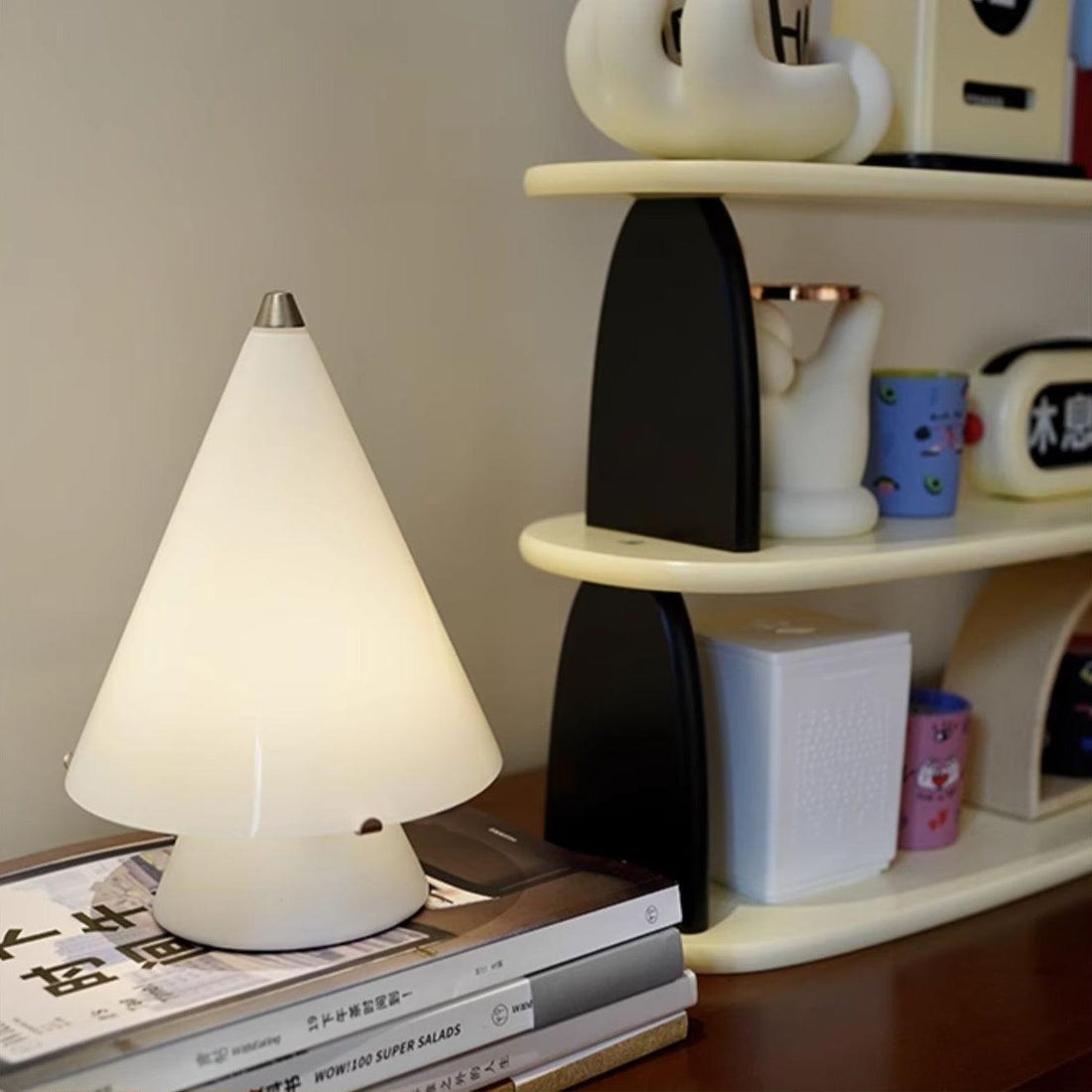 Tischleuchte - Elegante Glaslampe für Wohnzimmer &amp; Schlafzimmer