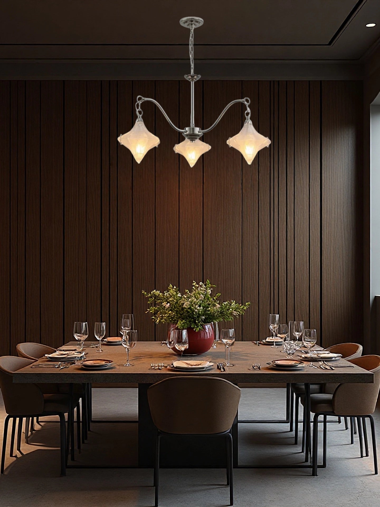 Art Deco Astris Star Kronleuchter - Milchglas-Dekoleuchte für Esszimmer 