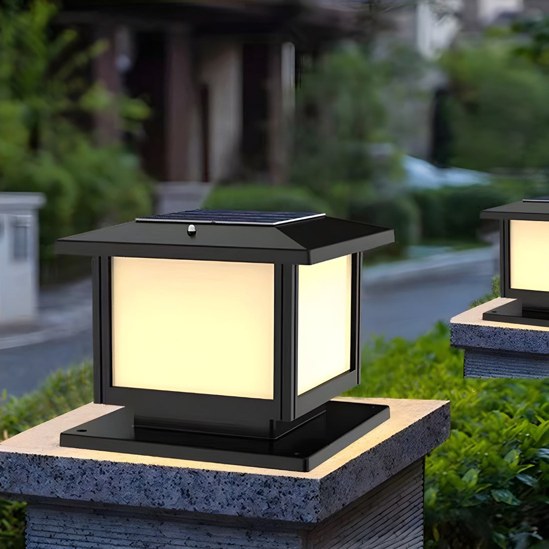 Solar-Pfostenleuchte für den Außenbereich – Moderne Gartenlampe für Gehwege und Terrassen