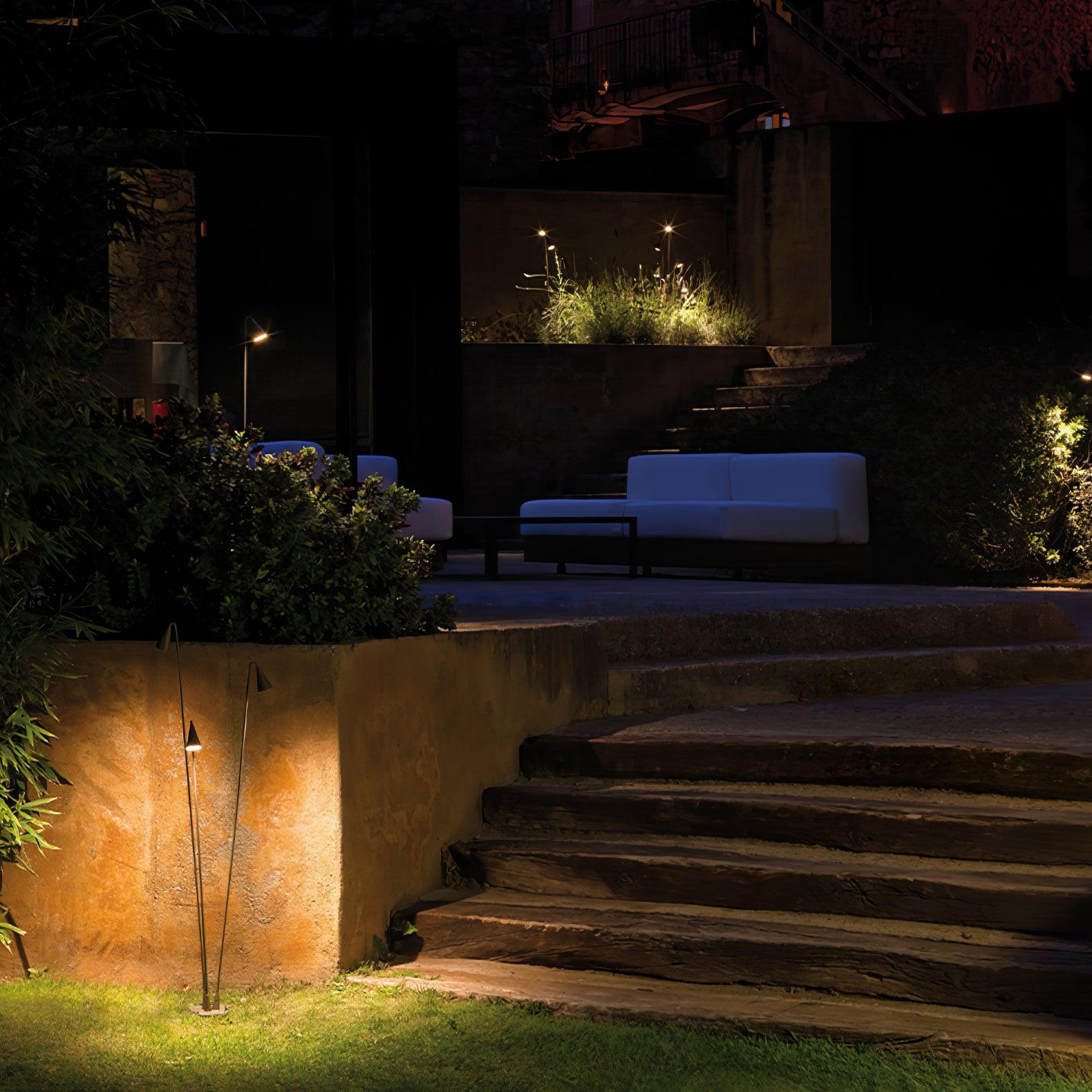 Outdoor Floor Lamp - Elegant Outdoor Lamp for Understated Style