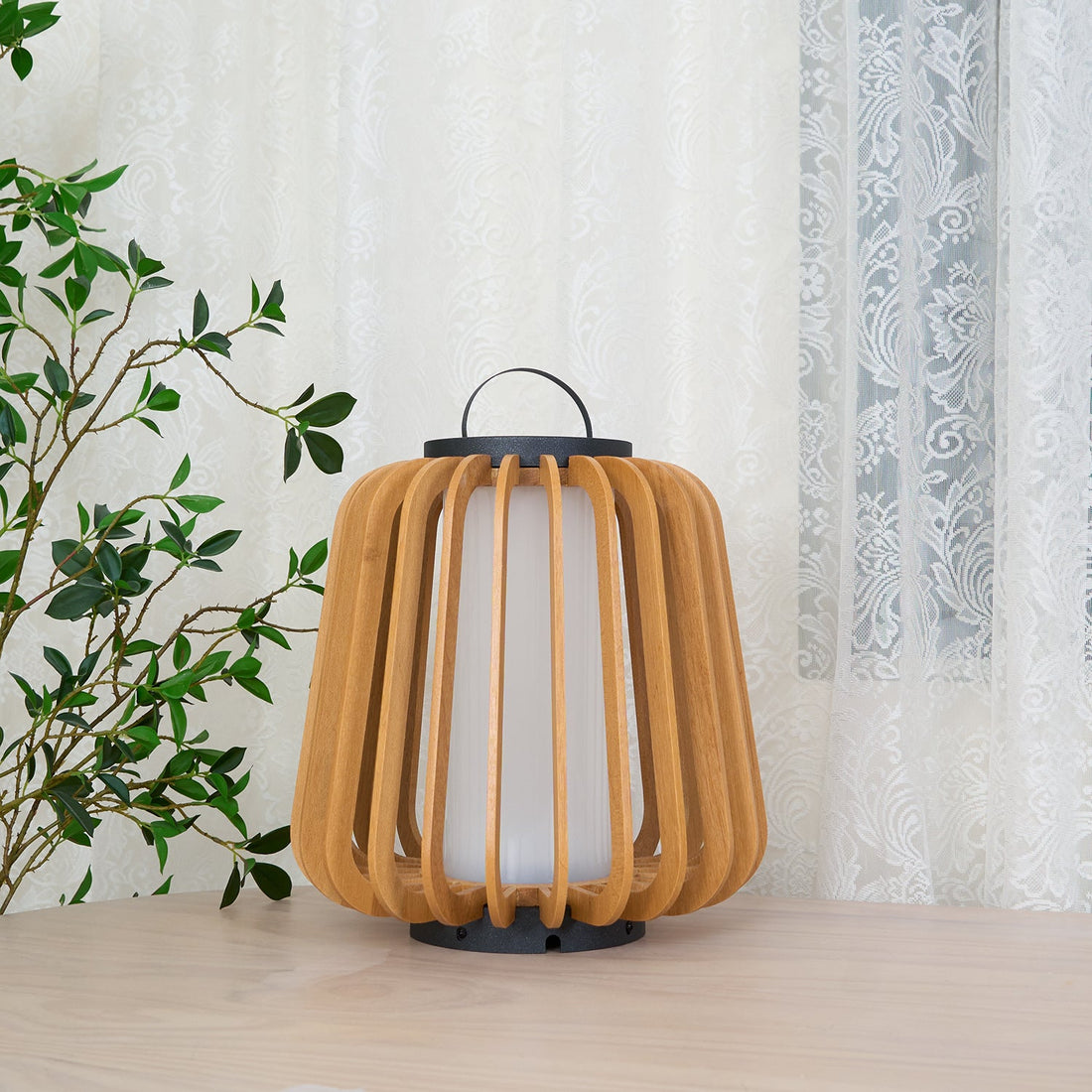 Tragbare Laterne für den Außenbereich – wasserdichte Campinglampe für Abenteuer