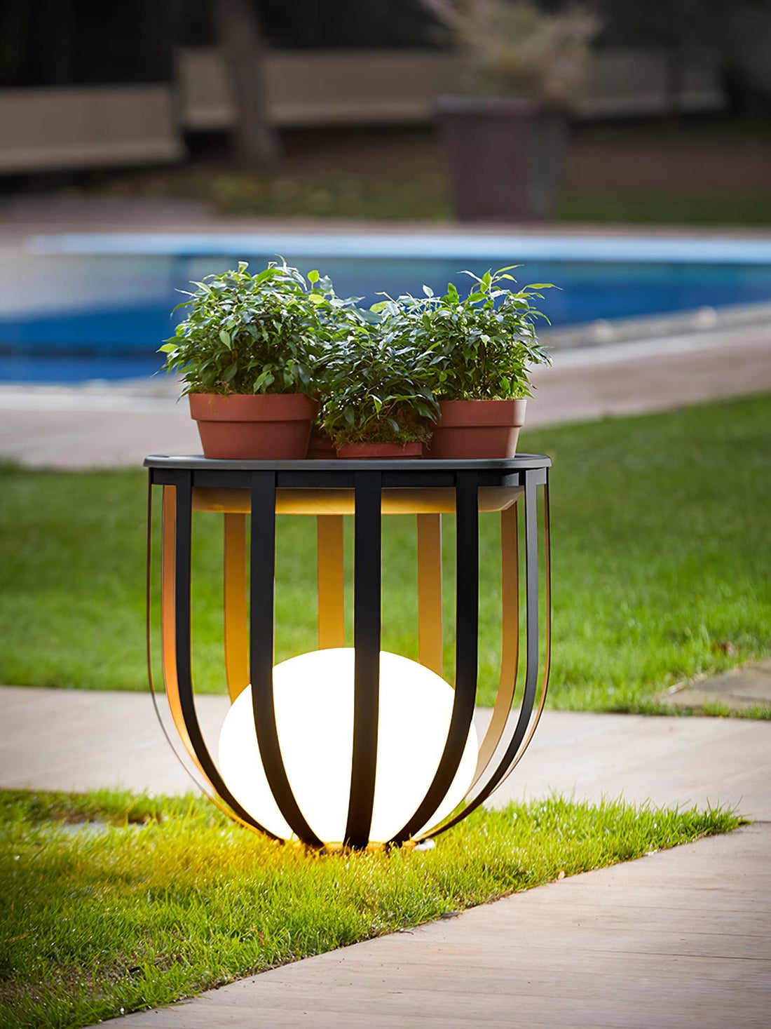 Garden Outdoor Floor Lamp - Dimmable LED Light with Tray & Flower Pot