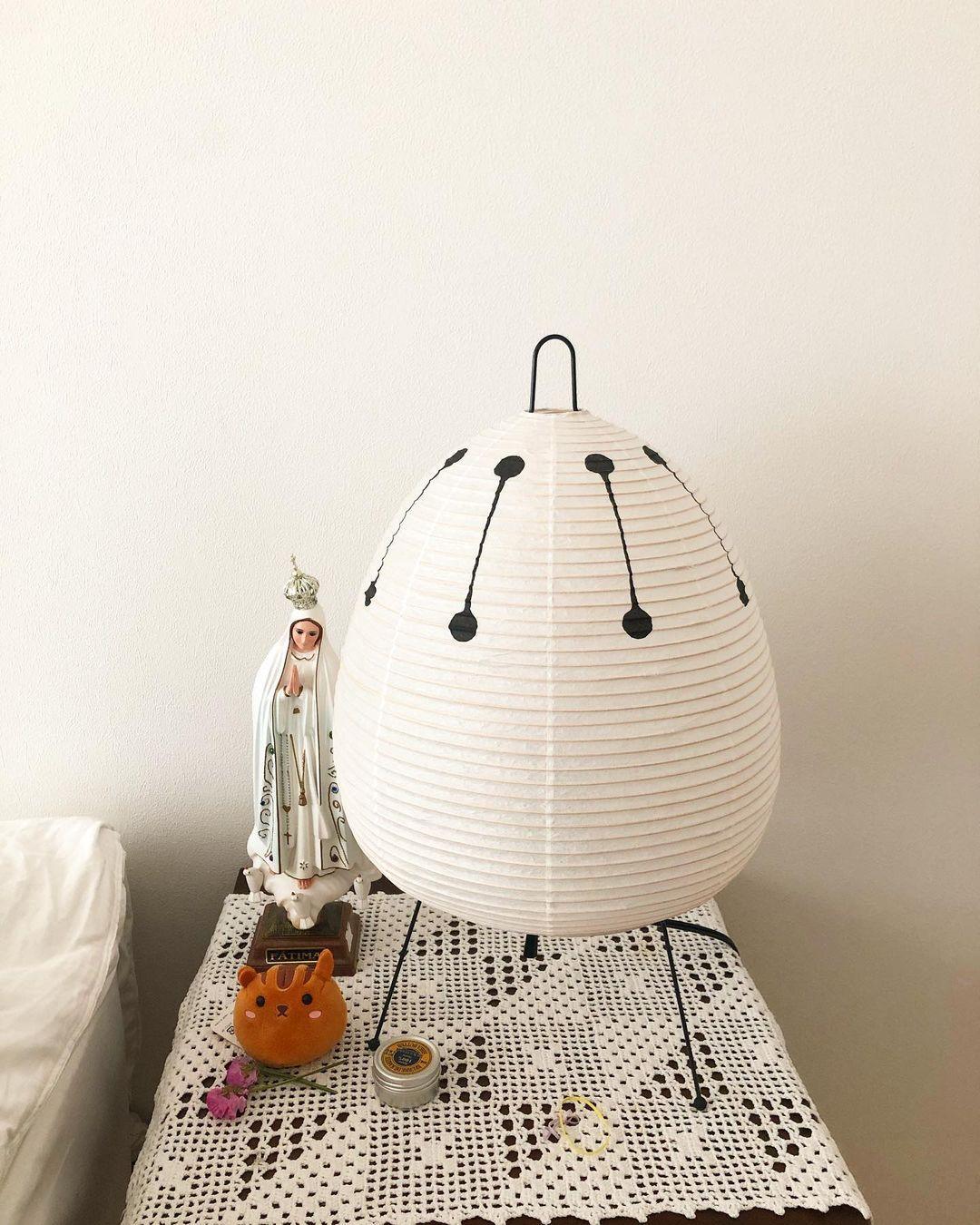 Japanisch inspirierte Papiertischlampe – Maulbeerpapierlampe fürs Schlafzimmer