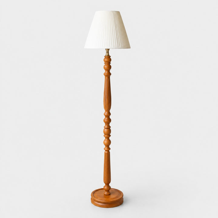 Vintage-Stehlampe aus Massivholz mit optionalem Beistelltisch