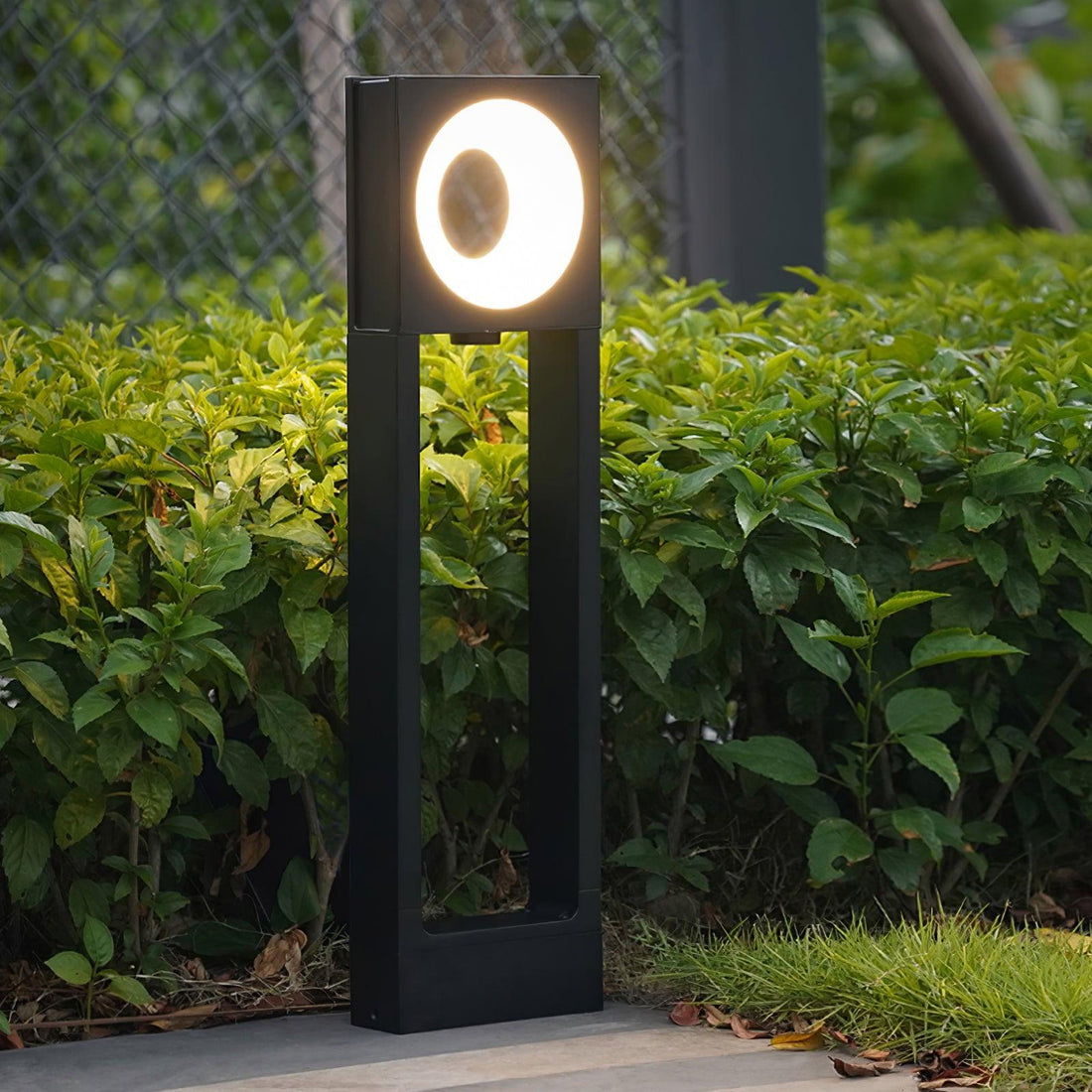 Langlebige Gartenleuchte - Moderne Außenleuchte aus Aluminium und Acryl