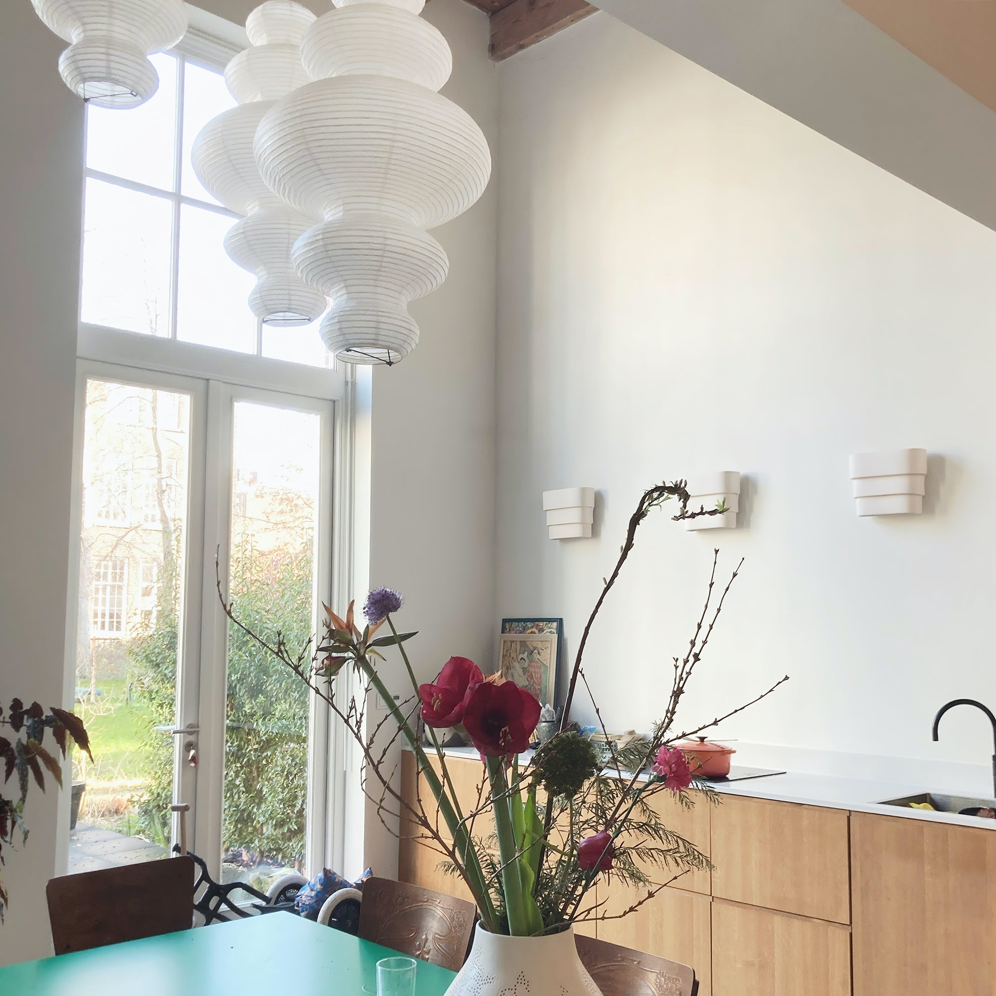 Luxurious Pendant Swag Lamp - Sculptural Rice Paper Lamp for Bedroom