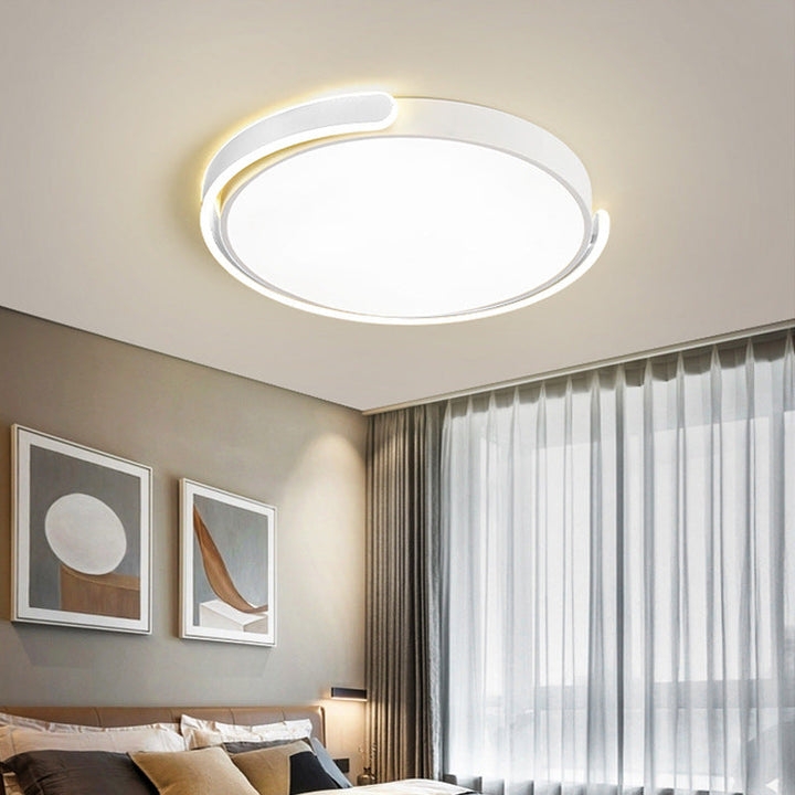 Minimalist LED Ceiling Light – Round Acrylic Fixture for Bedroom