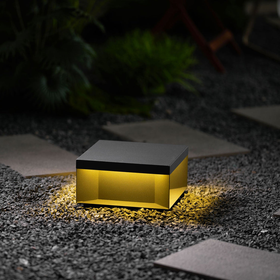 Außenpfostenleuchte - Robuste Gartenlampe für Terrasse und Weg