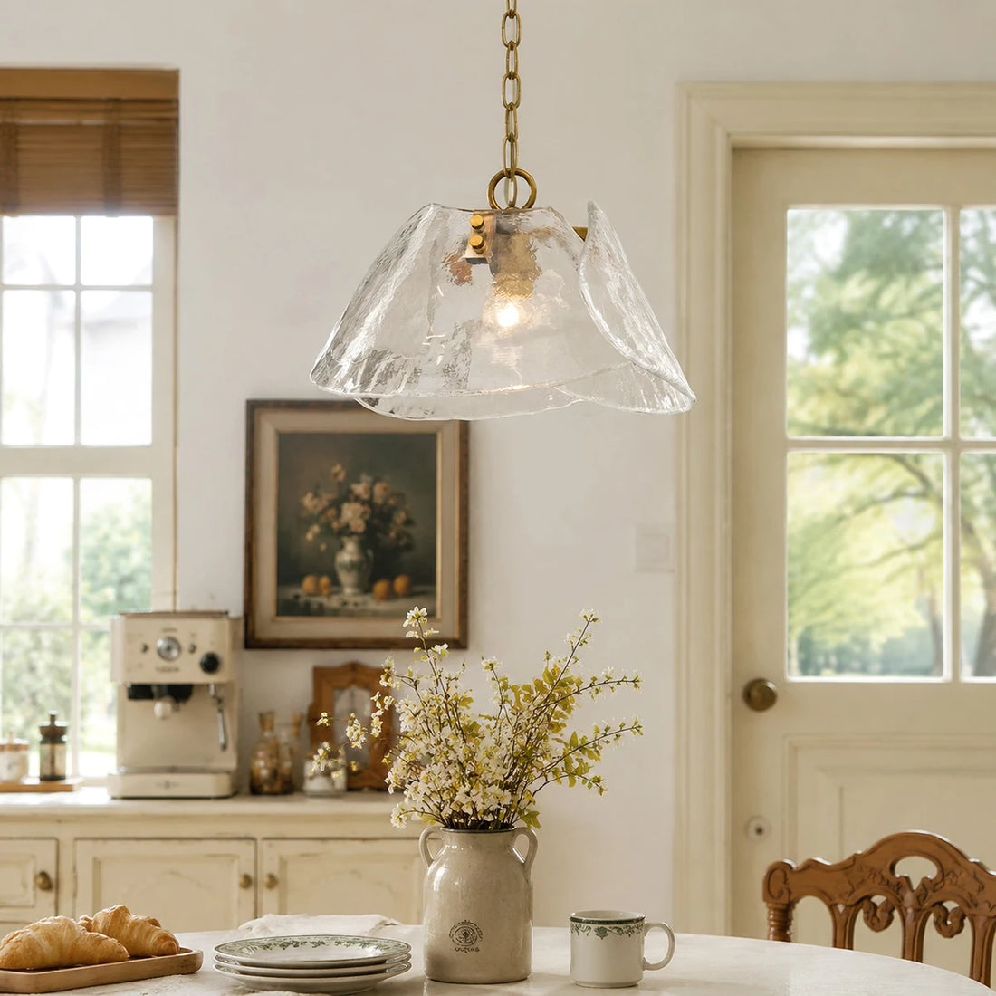 Breakfast nook scene