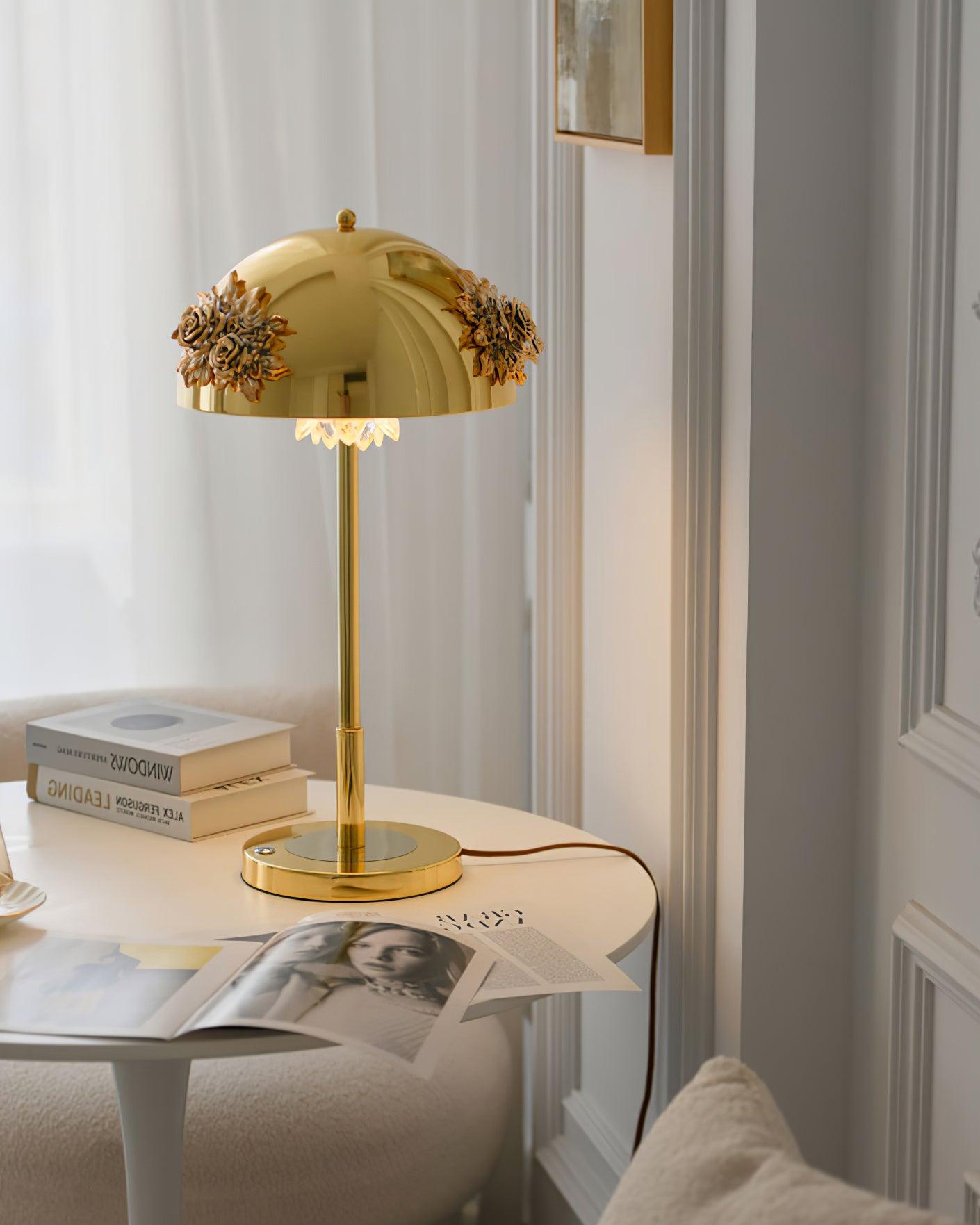 Table Lamp with Built-in Battery - Artistic Floral Light for Room