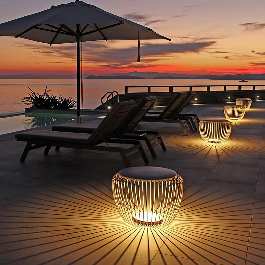 Meridiano Table Lamp - Rechargeable LED Light for Patio & Garden