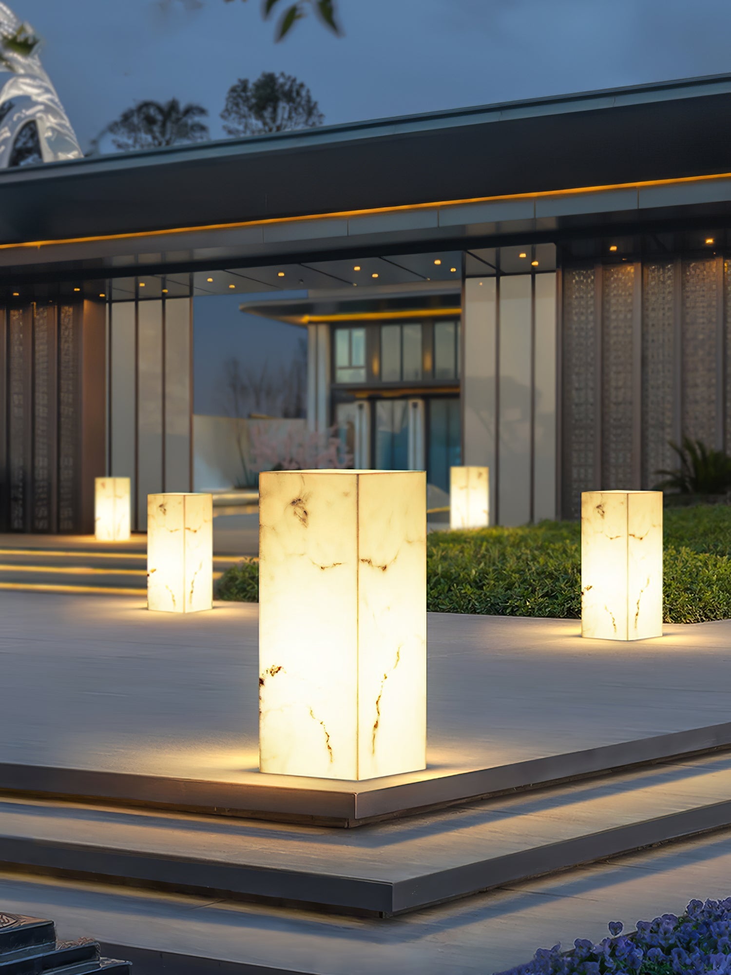 Imitation Marble Outdoor Light - Cube-Shaped Elegant Garden Patio Lamp