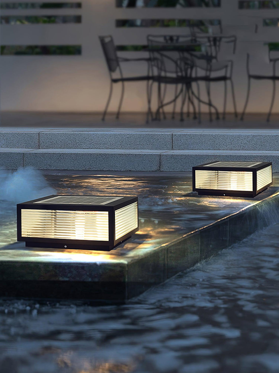 Garden Outdoor Light - Durable Metal Glass Lamp for Patio & Pathway