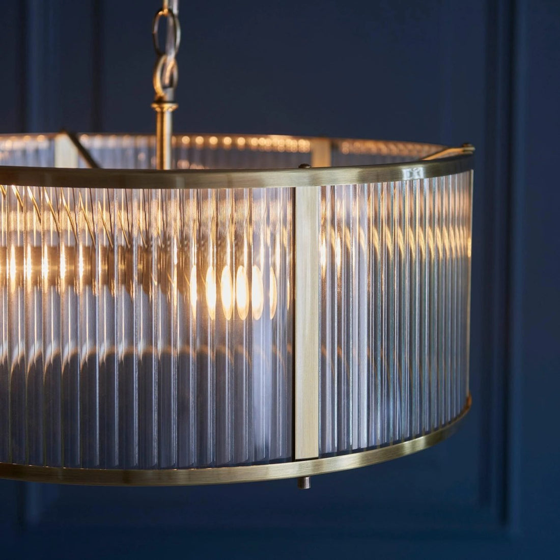RibGlow Ribbed Glass Pendant Light - Antique Style Pendant Light for Dining Room