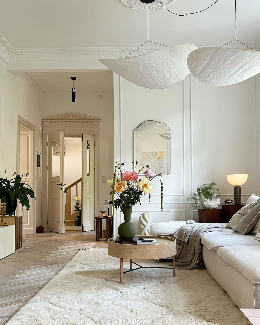 Cloudlike Mulberry Silk Plug-In Pendant Light