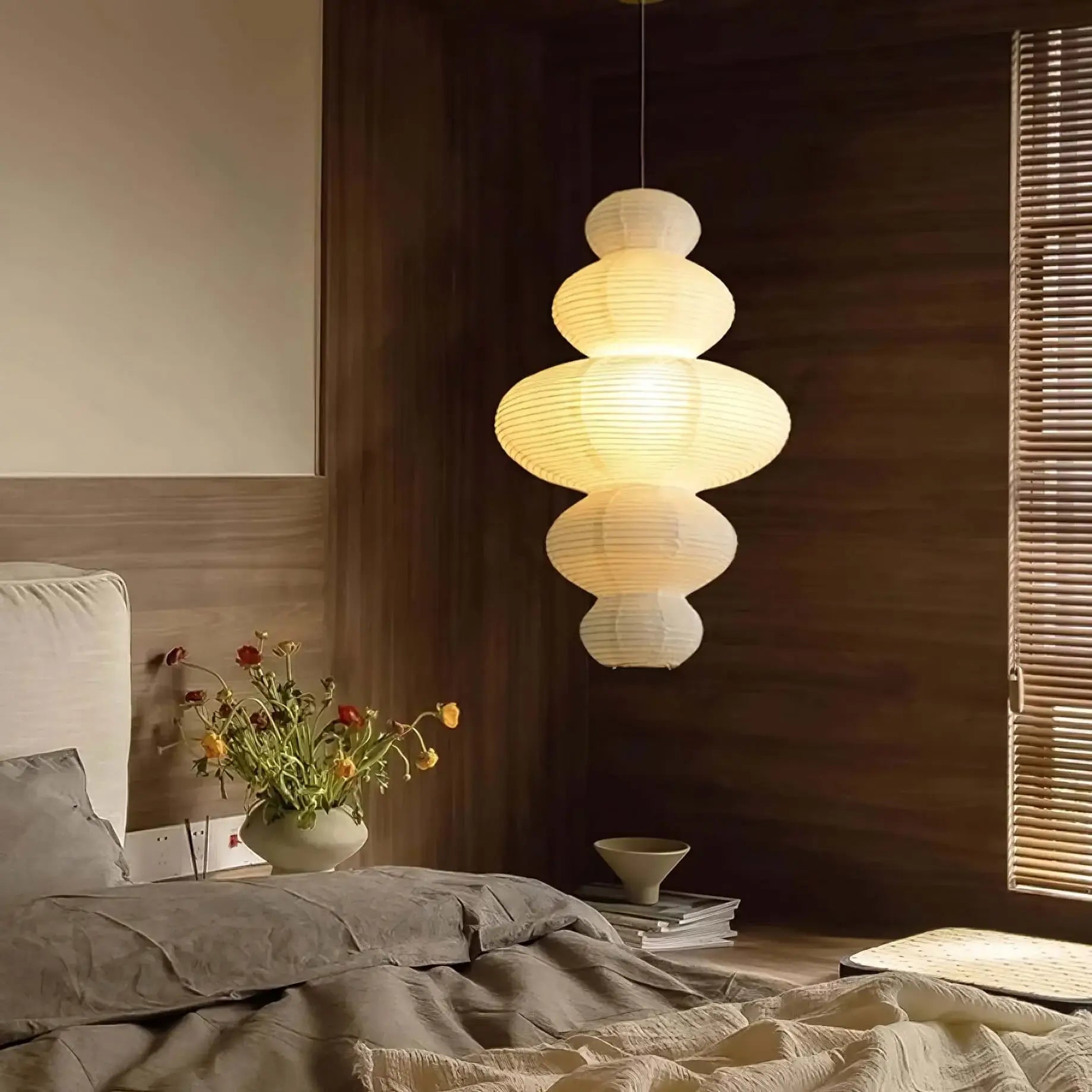 Skulpturale Reispapier-Pendelleuchte – Luxuriöse Lampe fürs Schlafzimmer