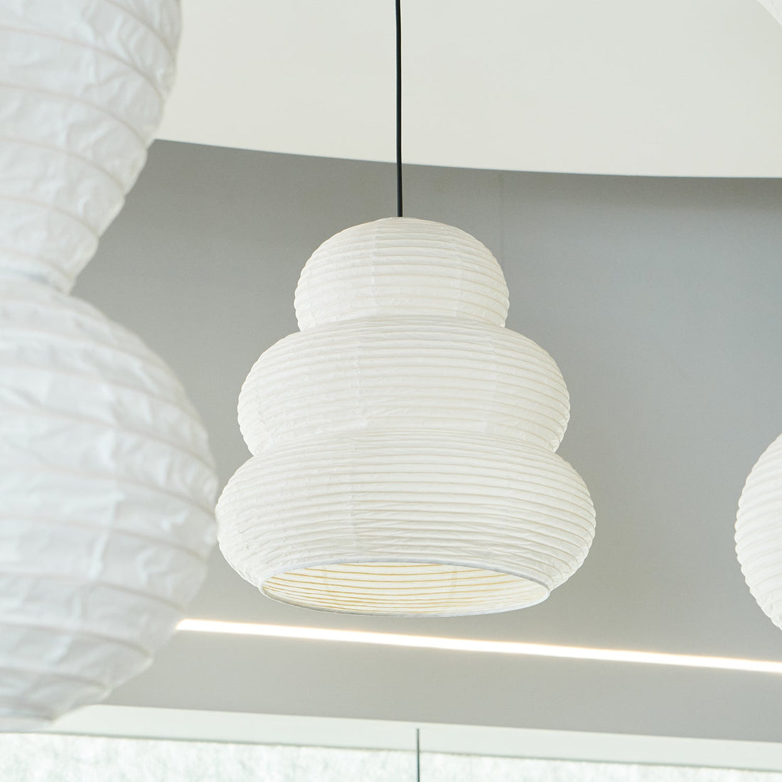 Lantern Series Pendant Lamp - Xuan Paper Layered Lamp for Living Room