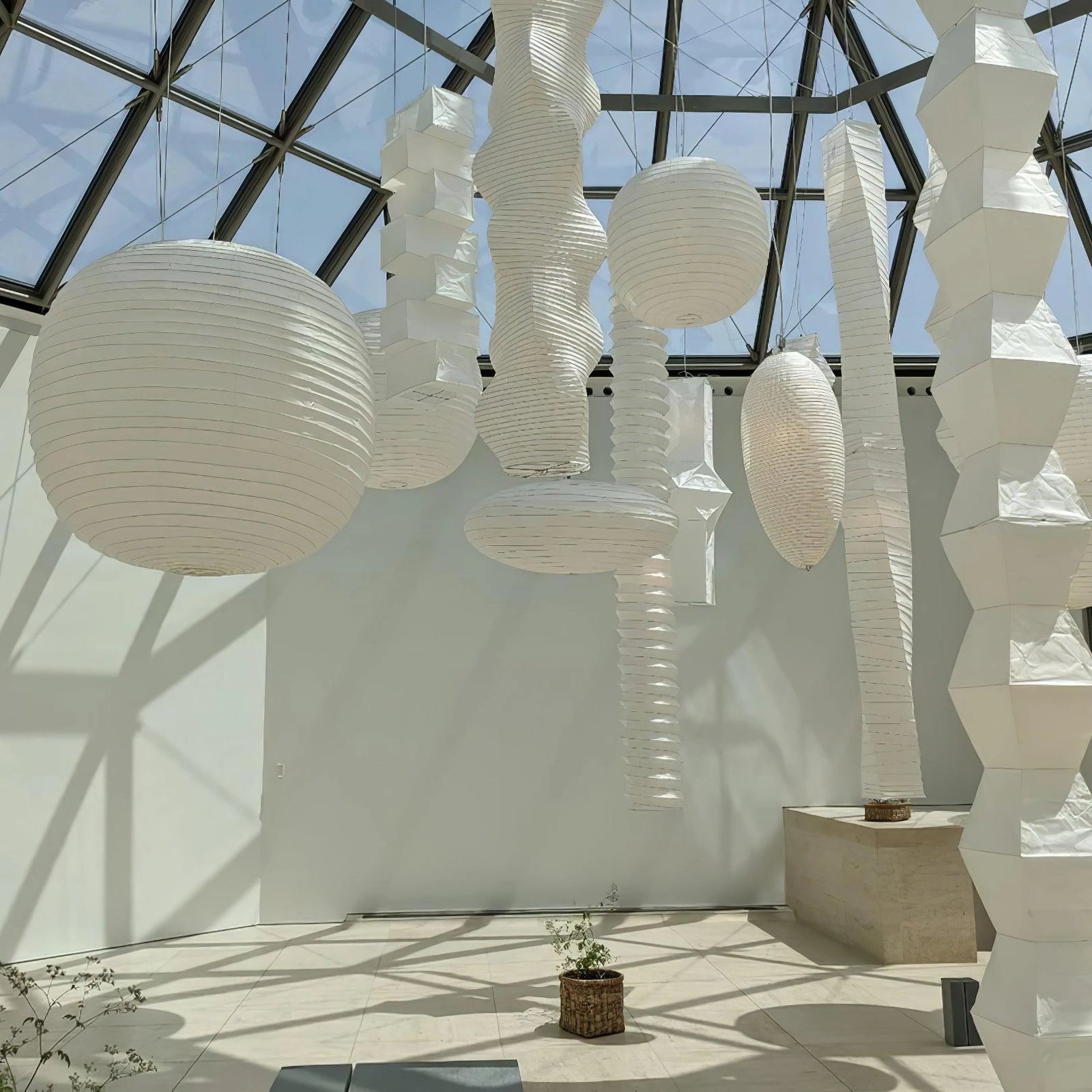 Washi Paper Pendant Lamp - Handcrafted Mulberry Light for Cozy Room