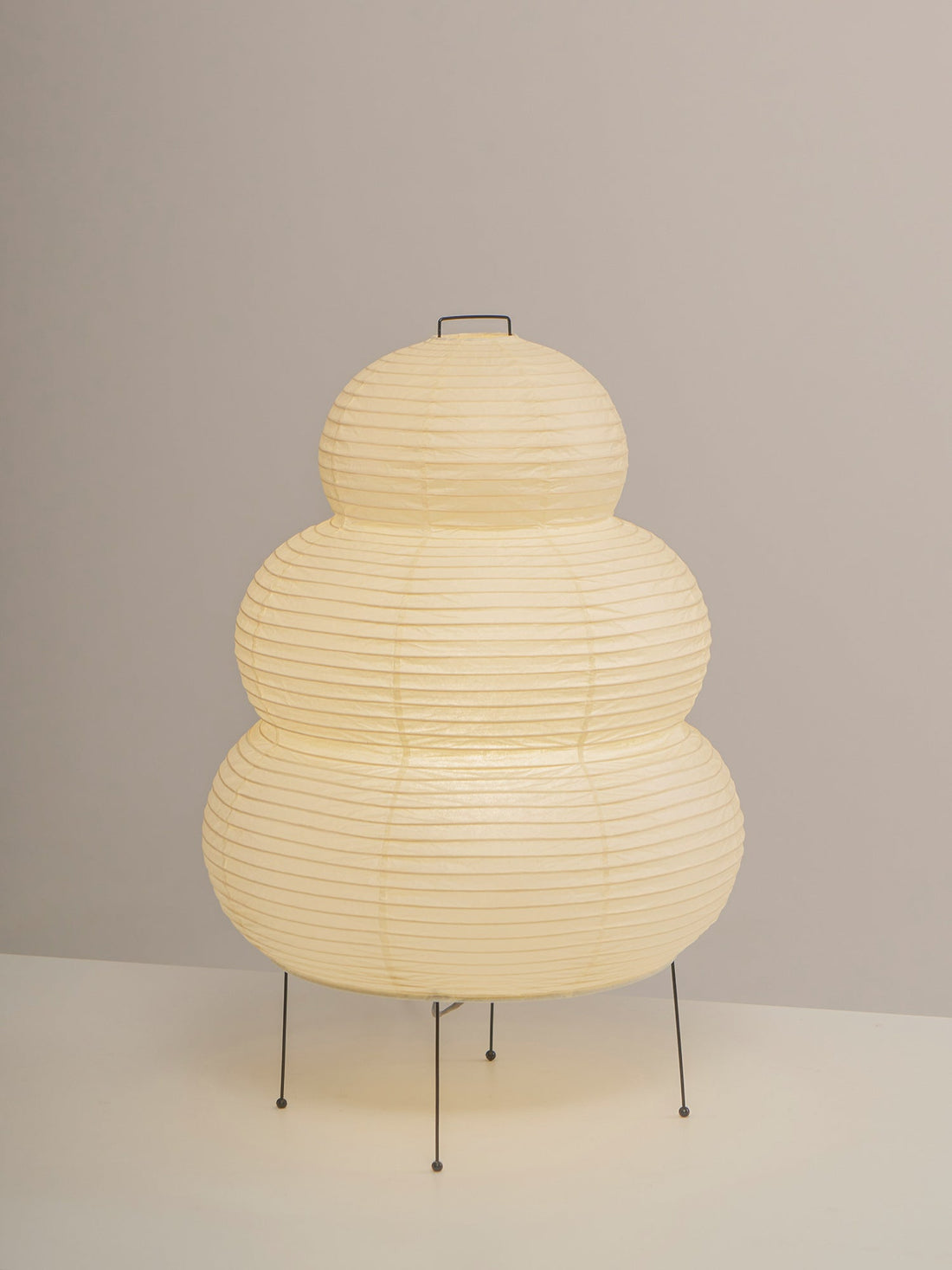 Japanisch inspirierte Papiertischlampe – Maulbeerpapierlampe fürs Schlafzimmer