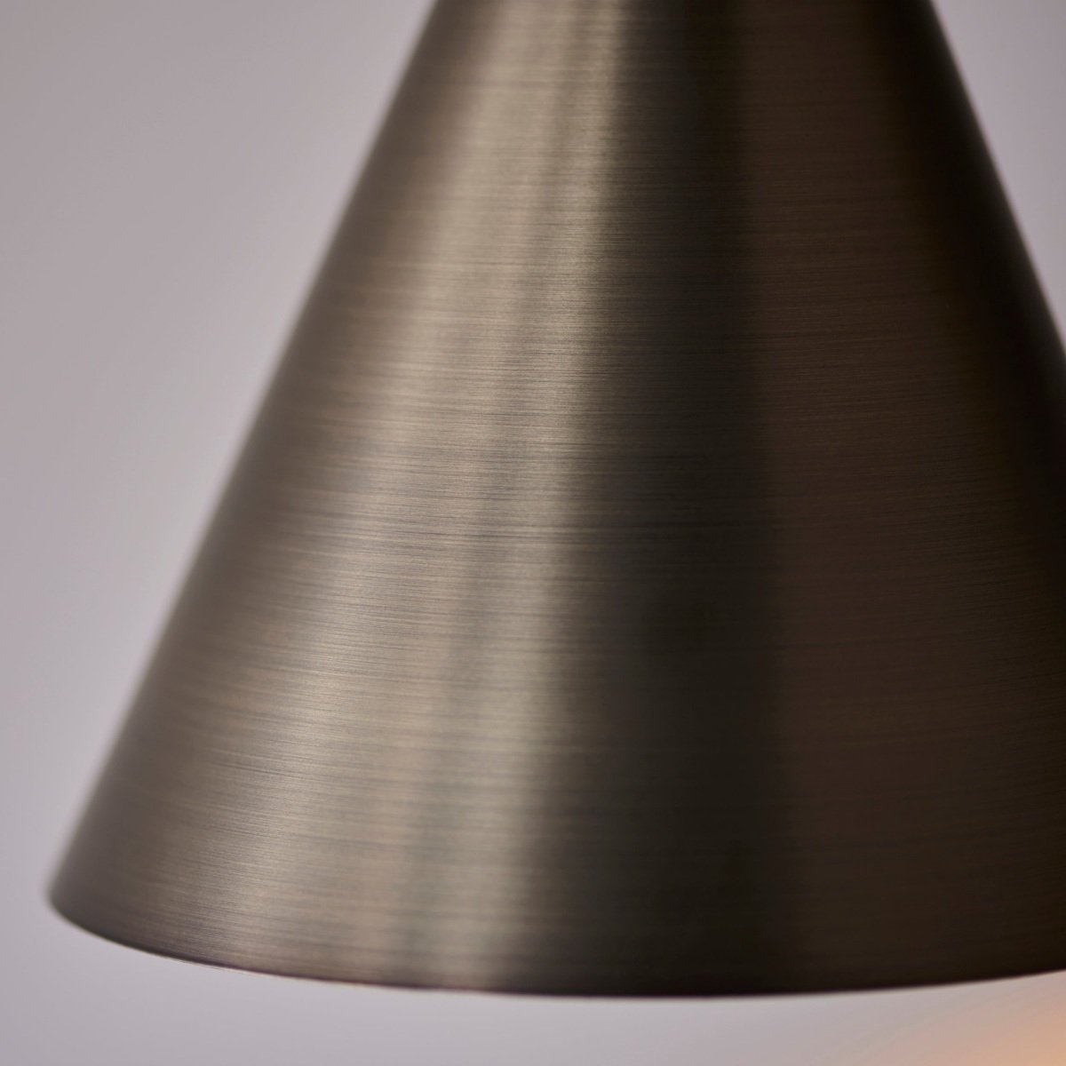 Oricone Modern Adjustable Arm Wall Light – Minimalist Metal Design for Home Interiors