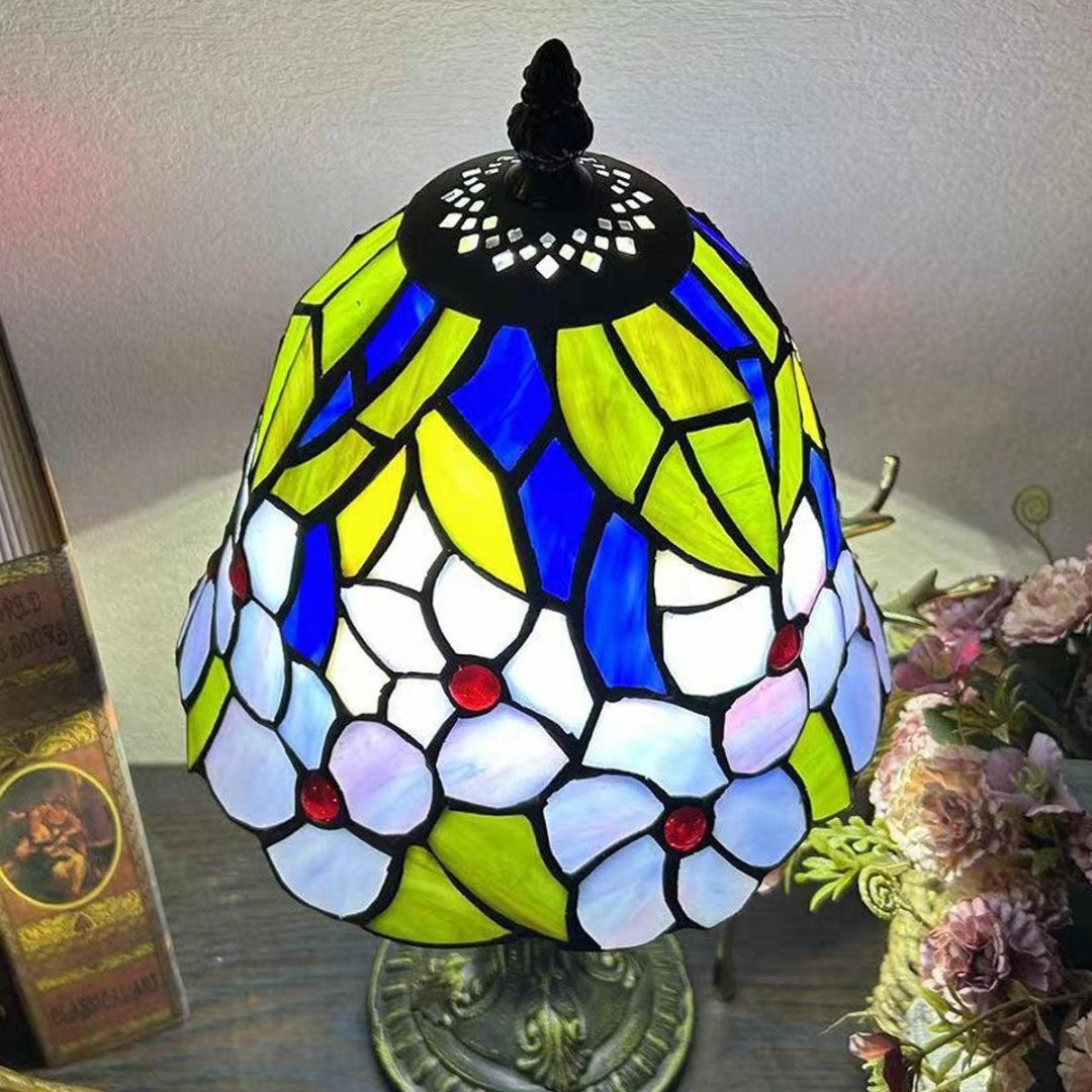 Virelle Traditional Tiffany Table Lamp – Colorful Stained Glass Dome Desk Light for Bedroom