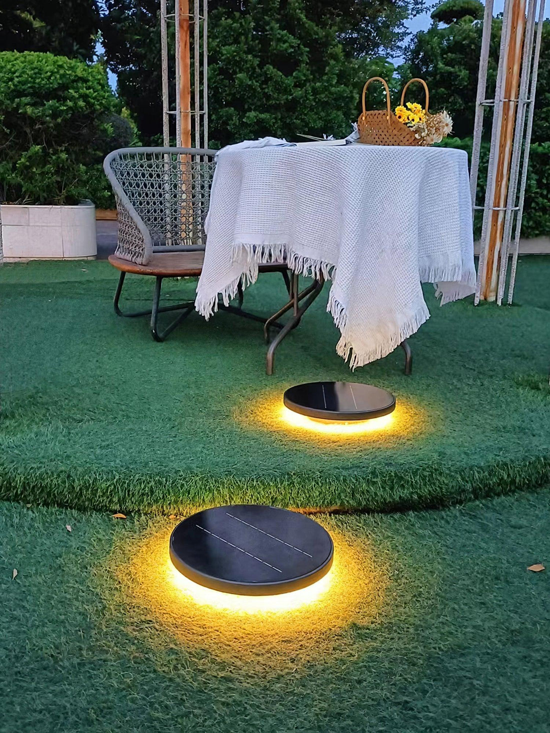 Garden Outdoor Light - Waterproof Pathway Patio Lamp