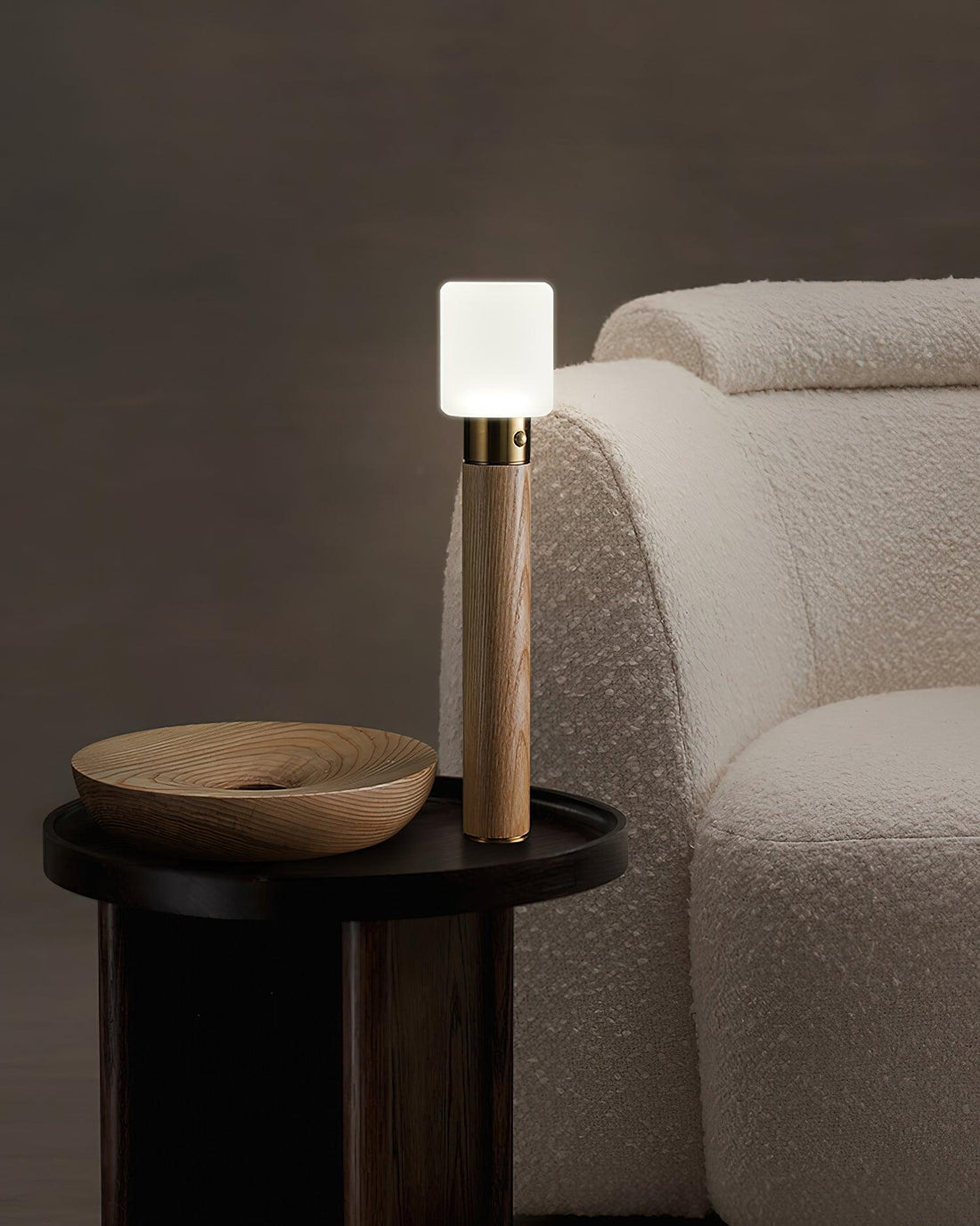 Simplicity Tischlampe – Massivholz, elegantes Design – für den Heim-/Bürogebrauch