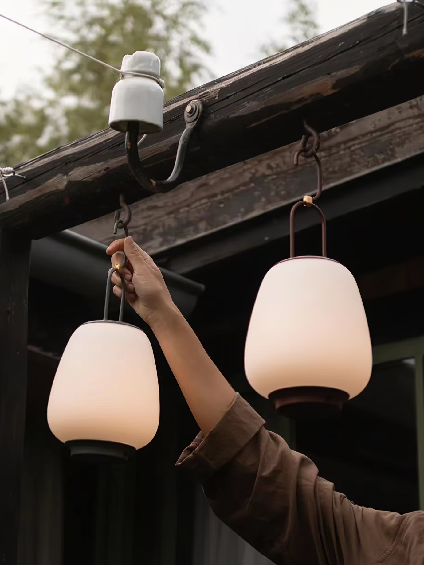 Lantern Table Lamp - USB Rechargeable Nordic Light for Indoor & Patio