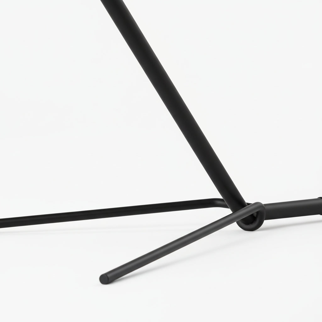 Solavo Modern Tripod Table Lamp with Metal Materials for Living Room