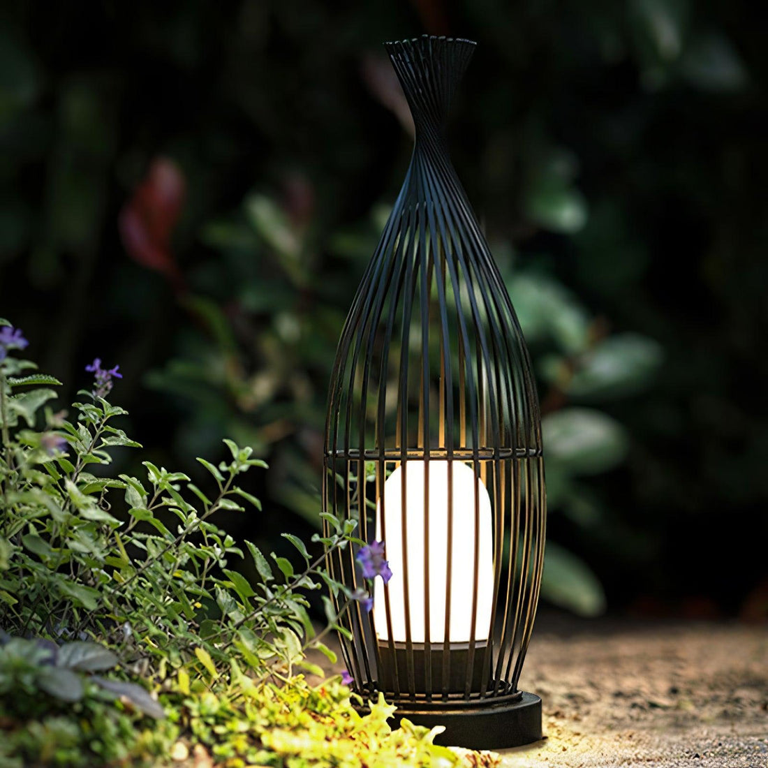 Modern Lantern Light - Spherical Striped Ambience Lamp for Outdoor