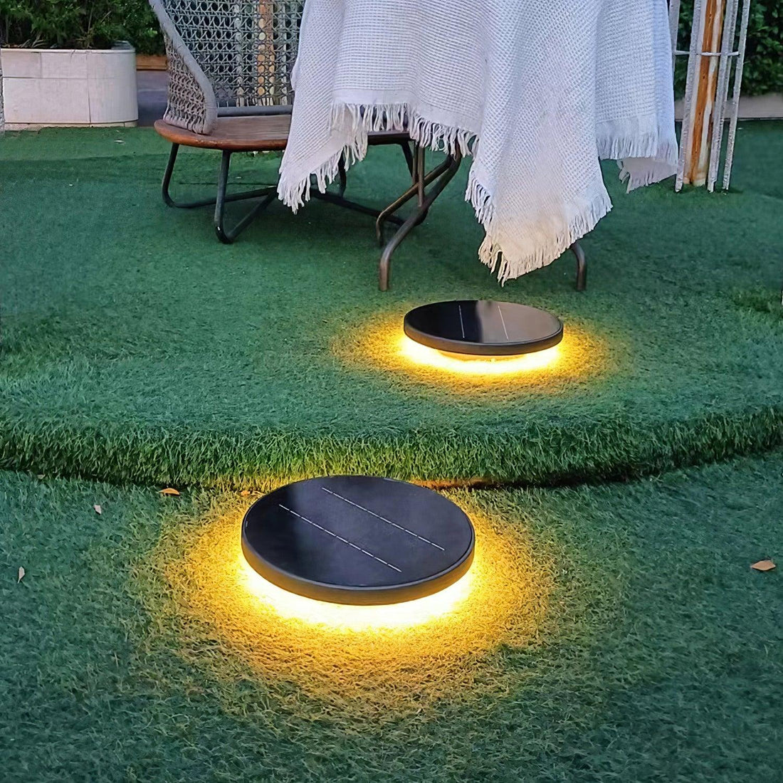 Garden Outdoor Light - Waterproof Pathway Patio Lamp
