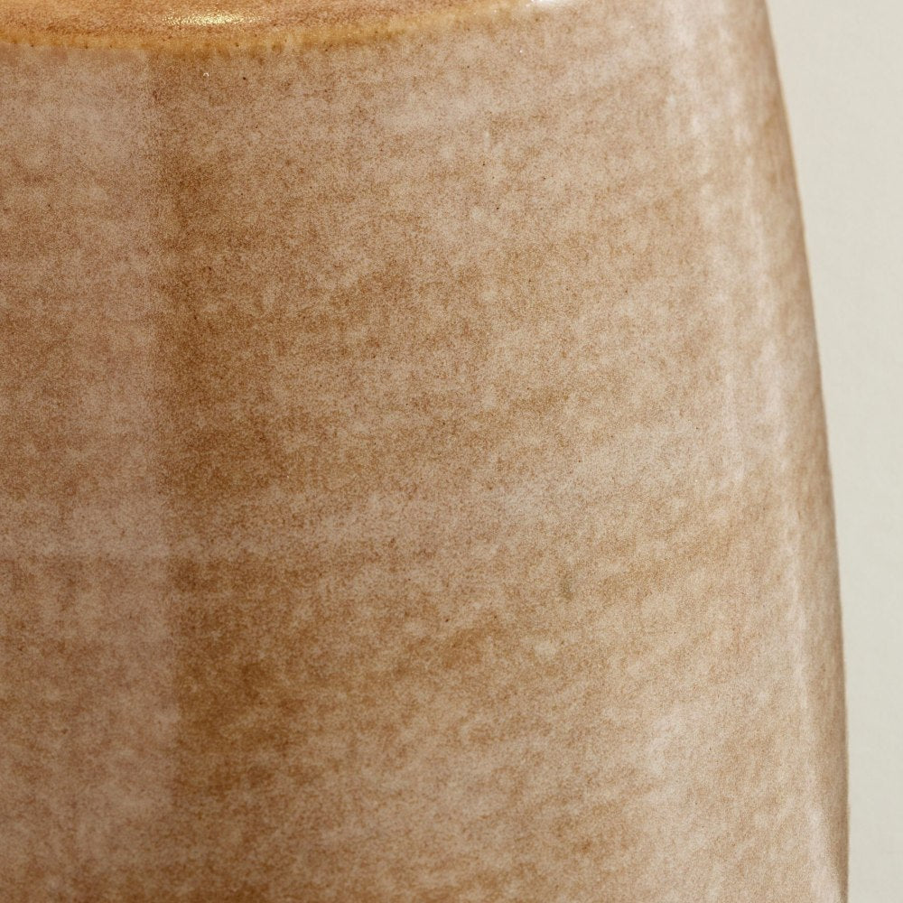 Ceruna Linen Lampshade Ceramic Table Lamp – Metal Frame and Ceramic Base for Home Office Lighting