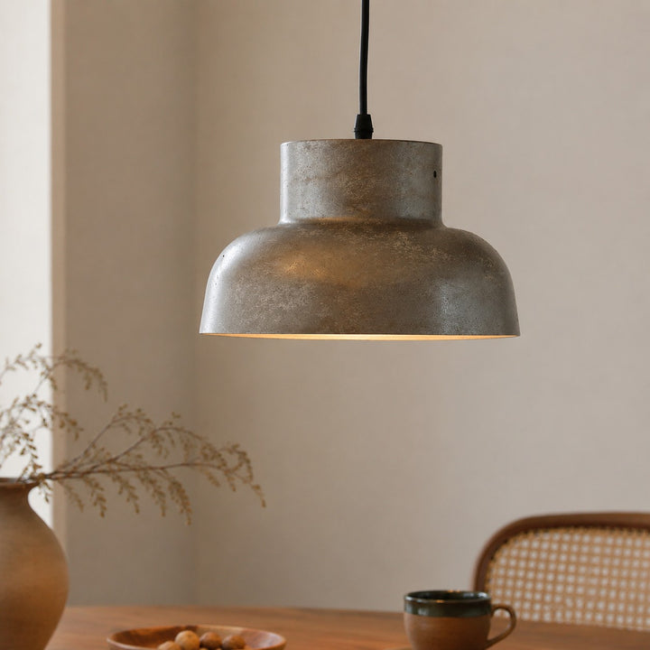 Gealterte Metall Industrielle Pendelleuchte  
