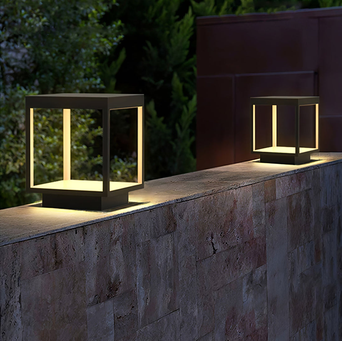 Square Frame Solar Outdoor Light - Garden Light with Durable Metal