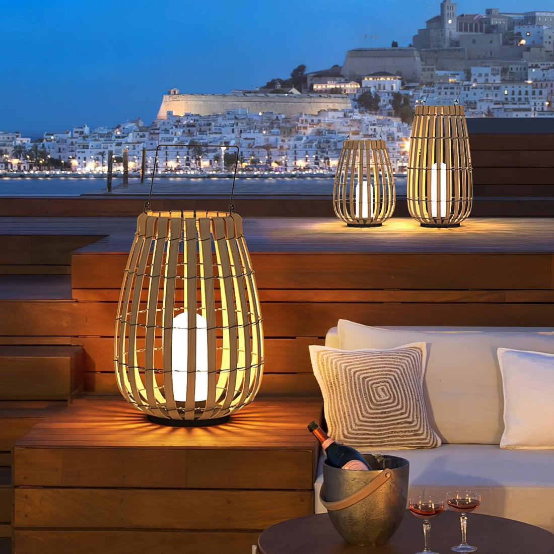 Tropic Braid Outdoor Lamp - Faux-Rattan Metal Waterproof