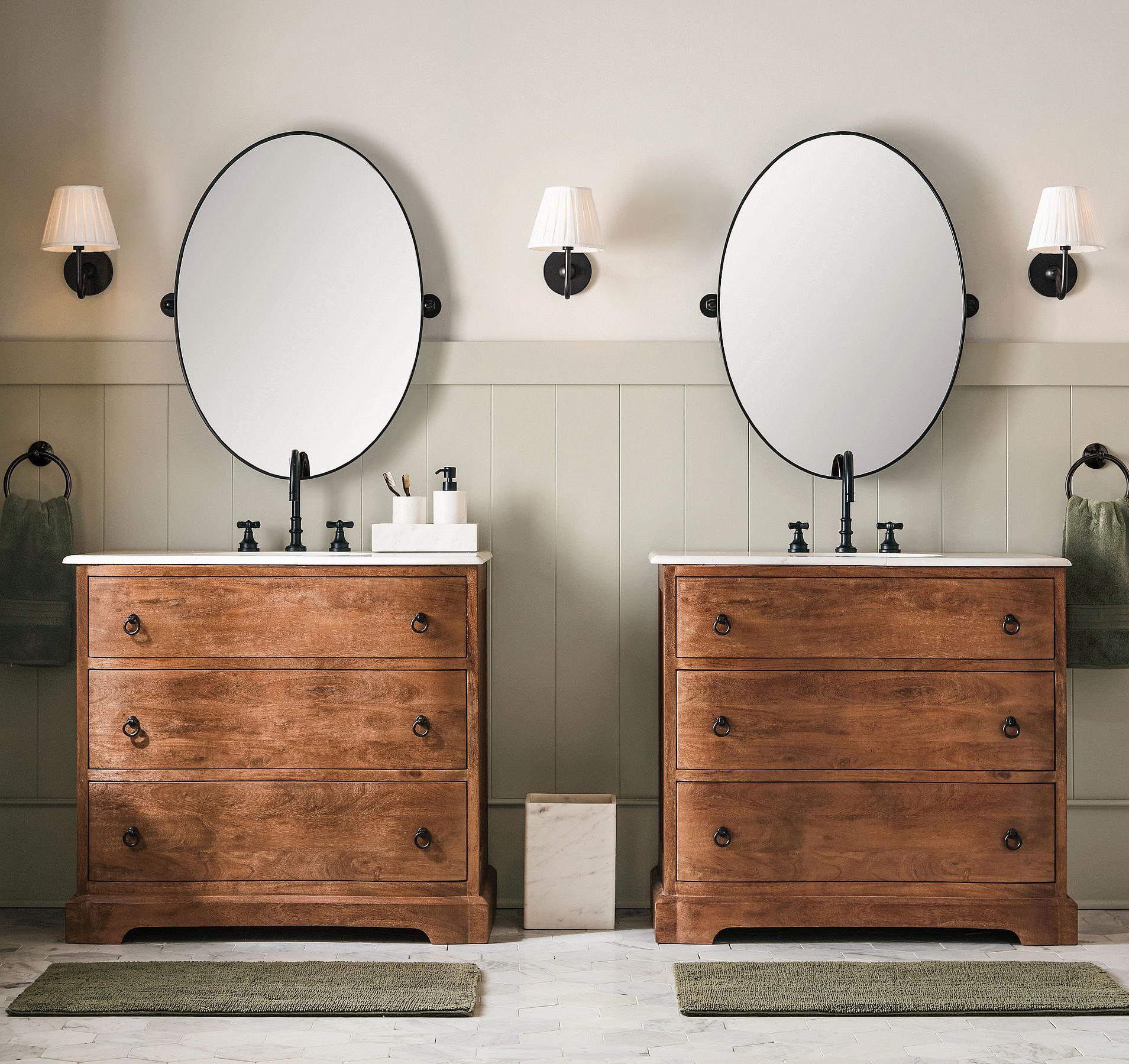 Luvora Vintage Pleated Shade Wall Lamp - Modern Brass Linen Wall Lighting